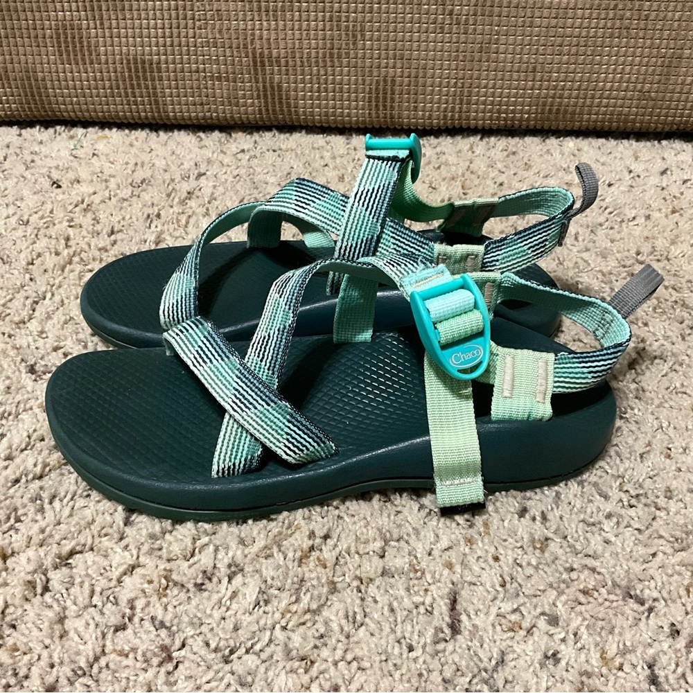 Chaco Aqua and Green Strappy Sandals women’s 6